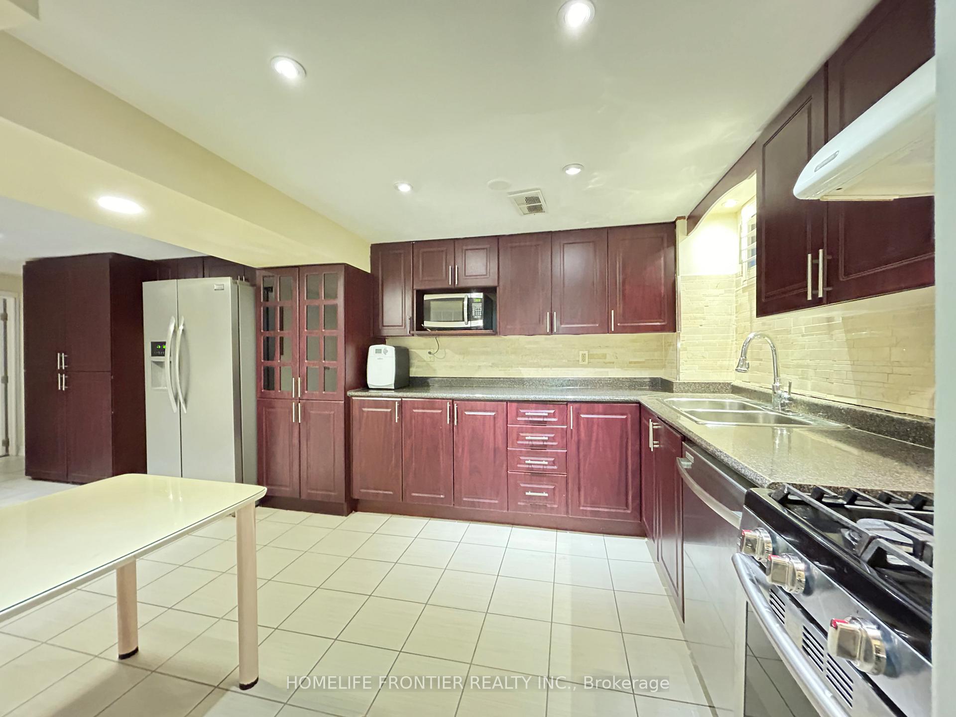 Photo 1 of Unit Bsmt, 34 Northlane Road, Vaughan, West Woodbridge — HOMEH