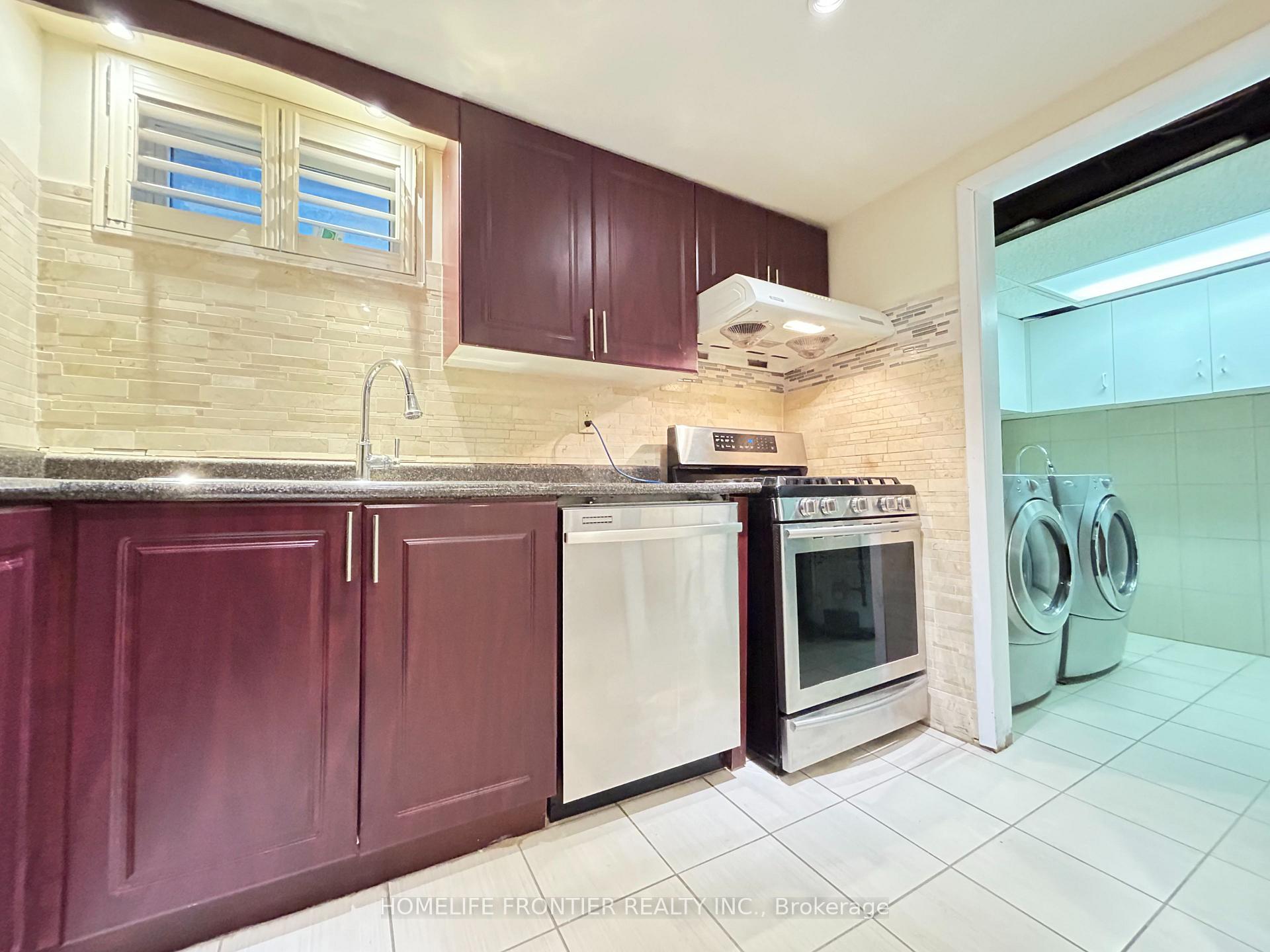 Photo 7 of Unit Bsmt, 34 Northlane Road, Vaughan, West Woodbridge — HOMEH