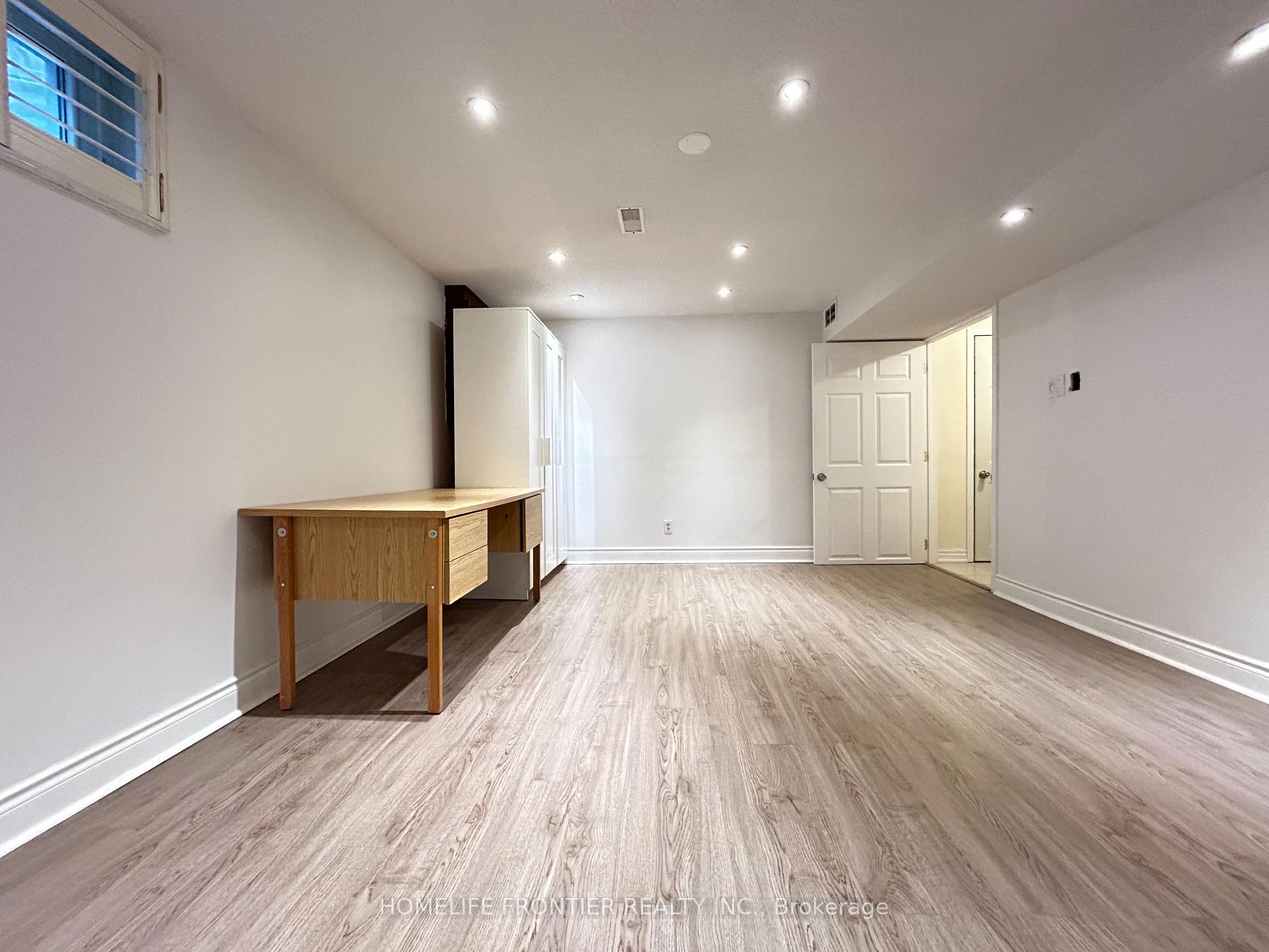 Photo 13 of Unit Bsmt, 34 Northlane Road, Vaughan, West Woodbridge — HOMEH