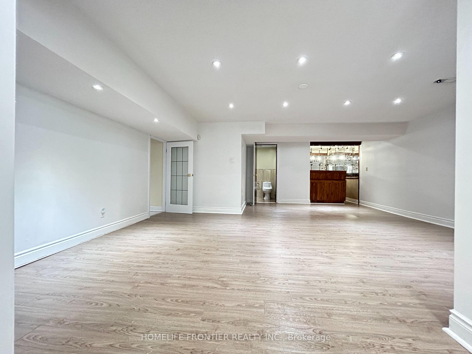 Photo 15 of Unit Bsmt, 34 Northlane Road, Vaughan, West Woodbridge — HOMEH