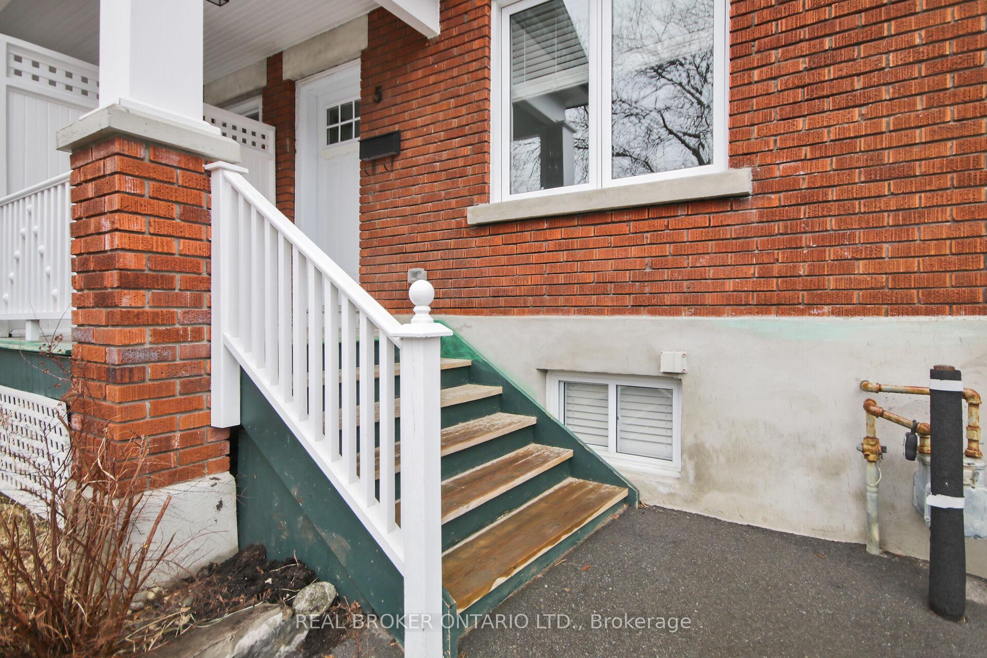 Photo 2 of 5 Foster Street, Ottawa, Hintonburg — HOMEH