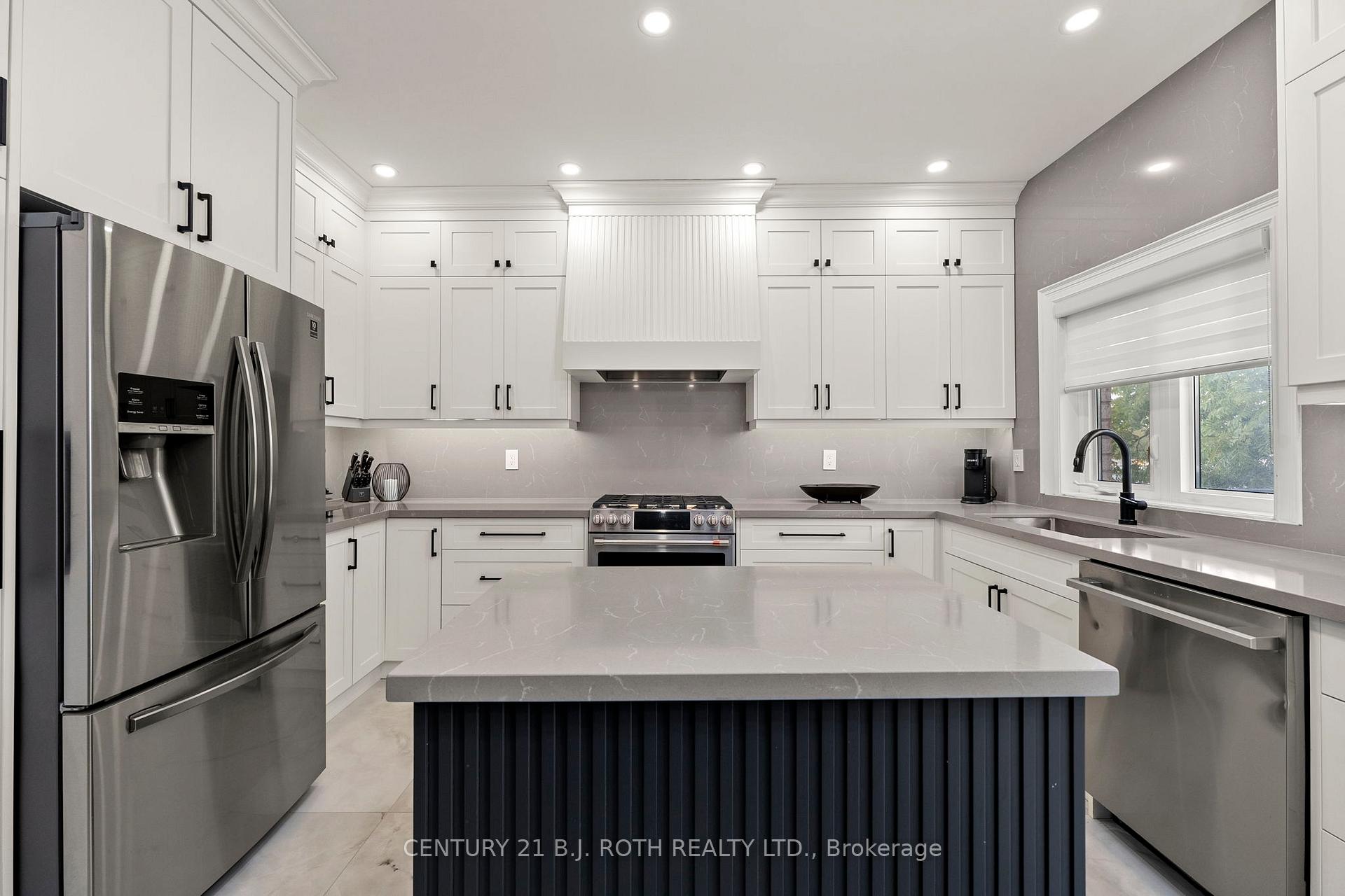 Photo 8 of Unit 15, 8032 Kipling Avenue, Vaughan, West Woodbridge — HOMEH