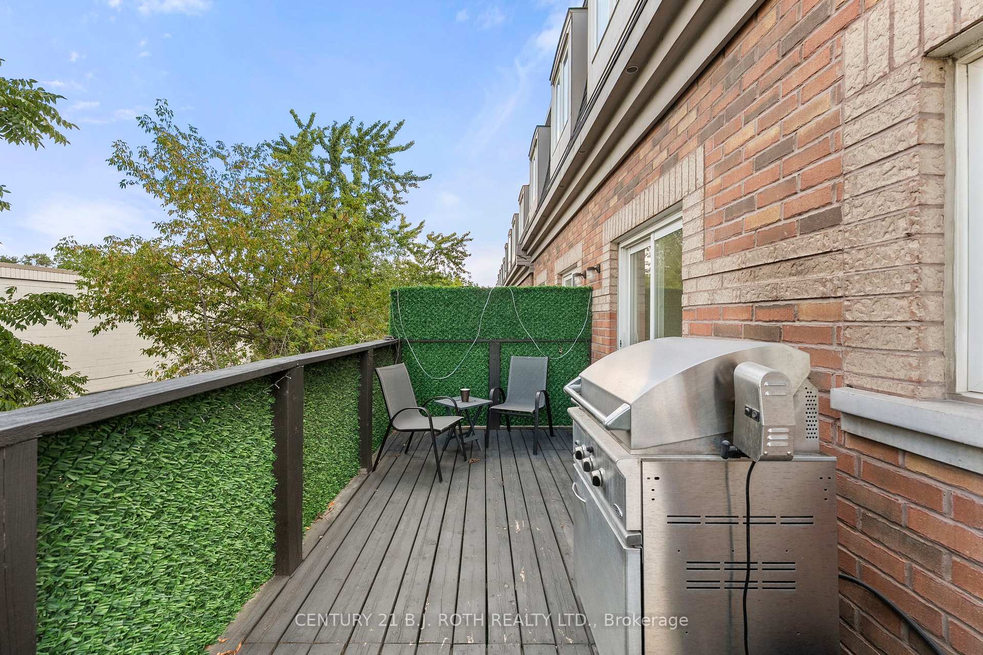 Photo 14 of Unit 15, 8032 Kipling Avenue, Vaughan, West Woodbridge — HOMEH