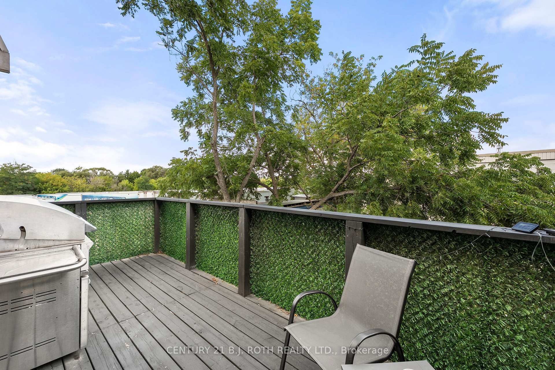 Photo 15 of Unit 15, 8032 Kipling Avenue, Vaughan, West Woodbridge — HOMEH