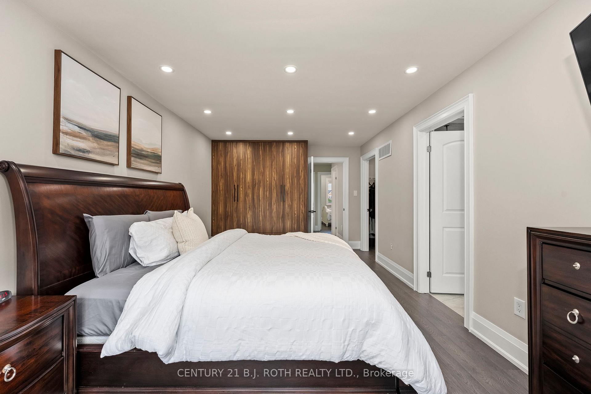 Photo 20 of Unit 15, 8032 Kipling Avenue, Vaughan, West Woodbridge — HOMEH