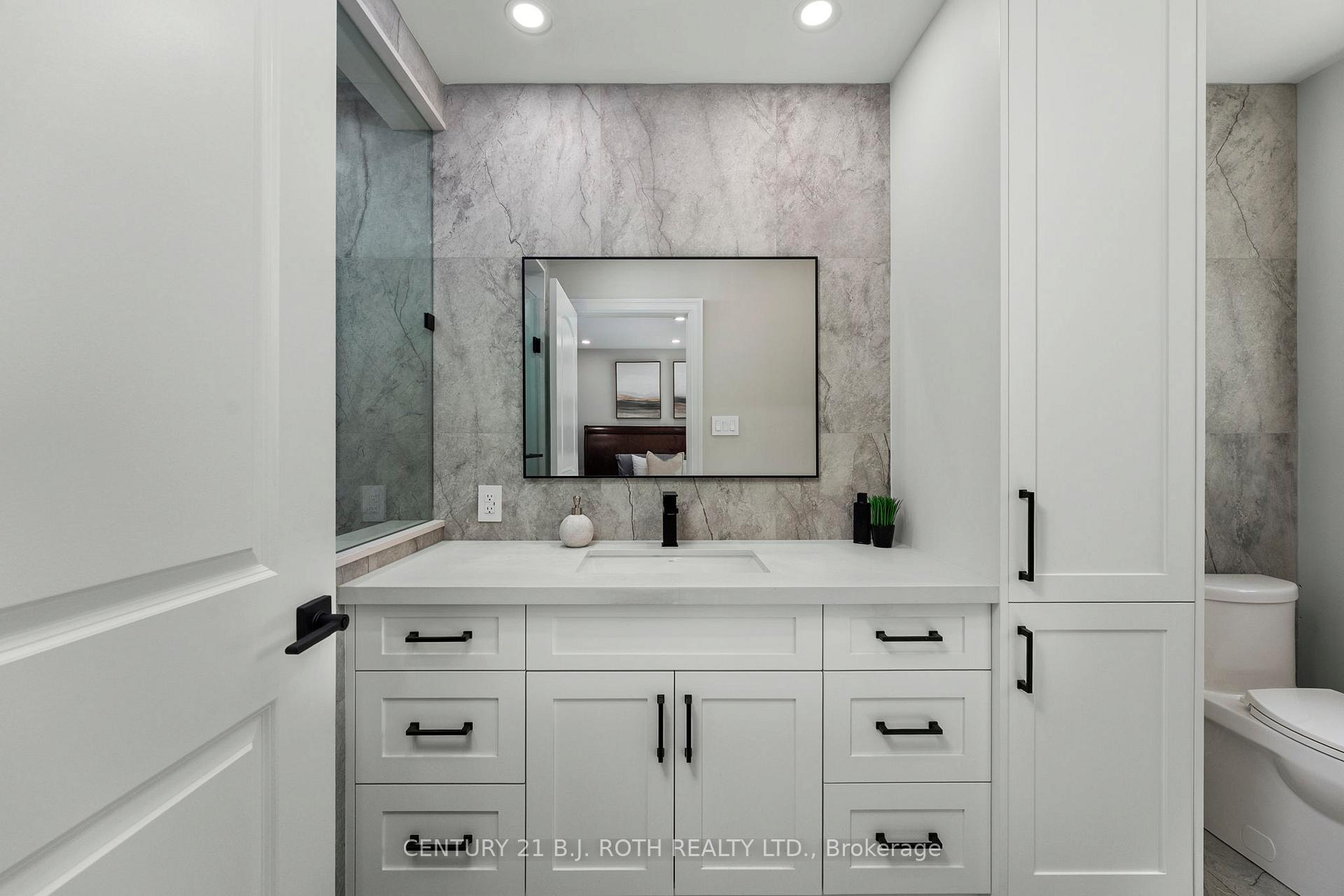 Photo 22 of Unit 15, 8032 Kipling Avenue, Vaughan, West Woodbridge — HOMEH