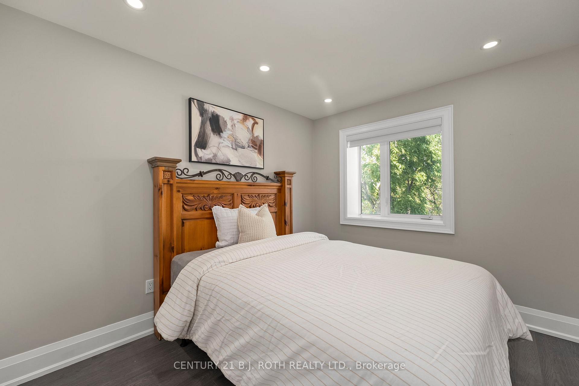 Photo 25 of Unit 15, 8032 Kipling Avenue, Vaughan, West Woodbridge — HOMEH