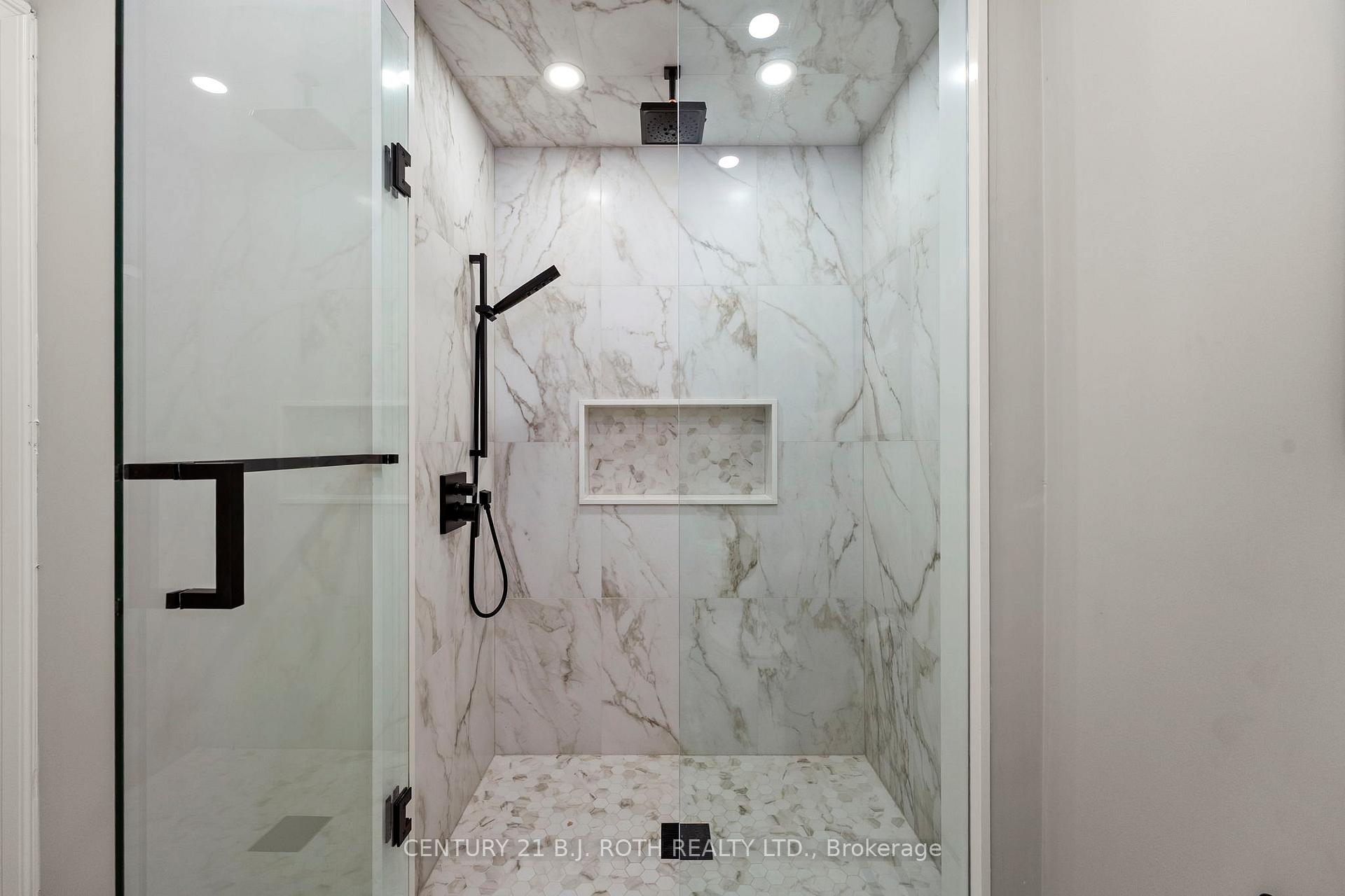 Photo 28 of Unit 15, 8032 Kipling Avenue, Vaughan, West Woodbridge — HOMEH