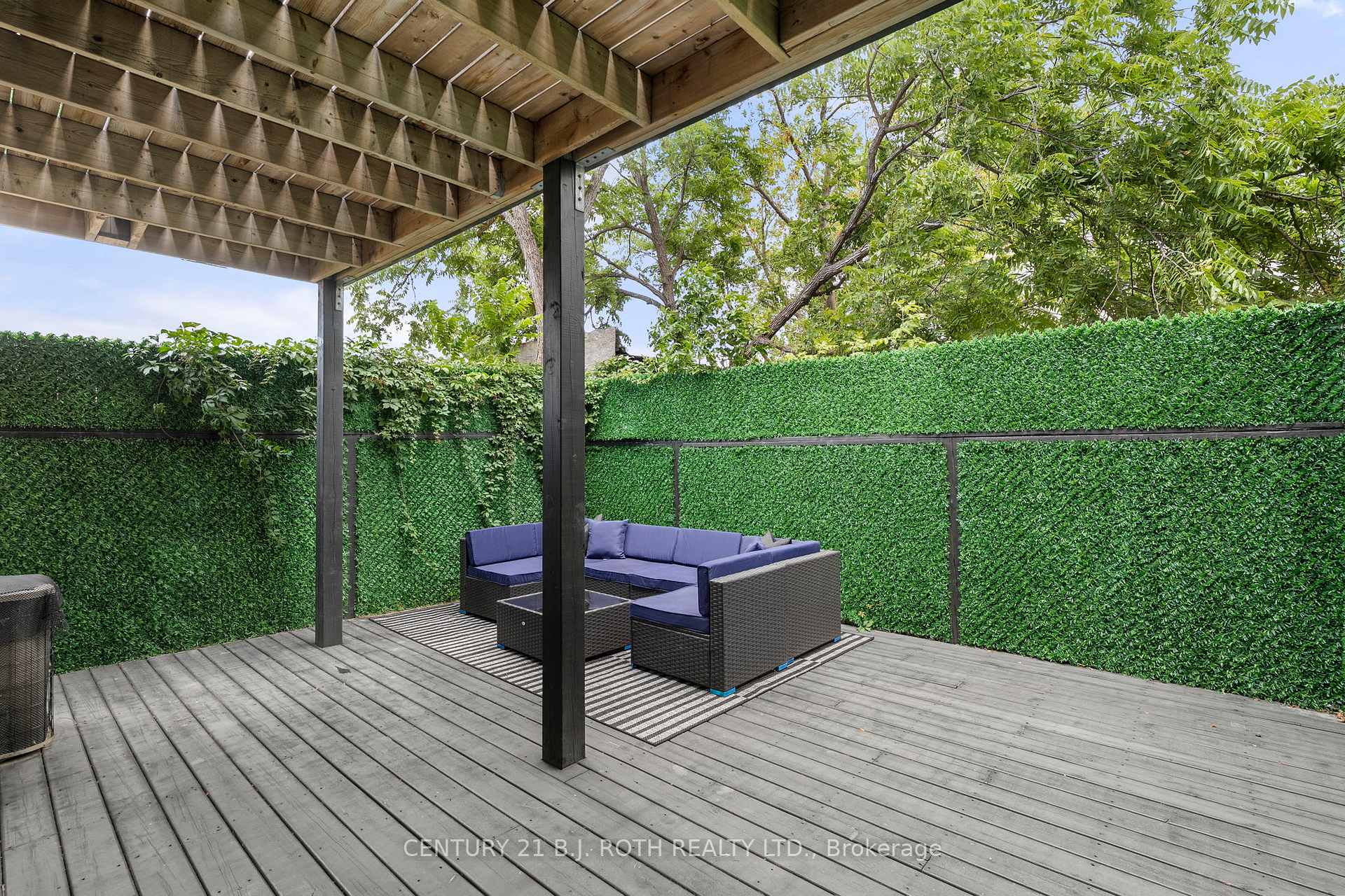 Photo 40 of Unit 15, 8032 Kipling Avenue, Vaughan, West Woodbridge — HOMEH