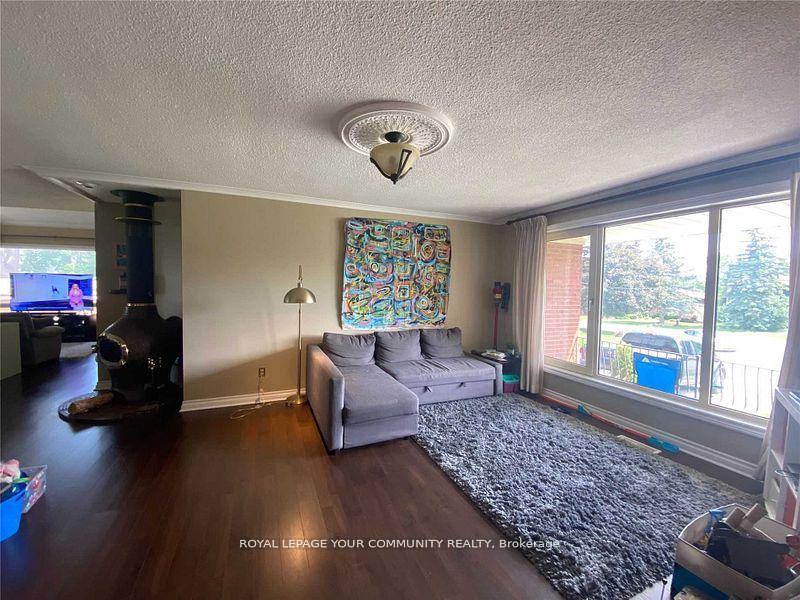 Photo 3 of Unit Main, 70 Chavender Place, Vaughan, West Woodbridge — HOMEH