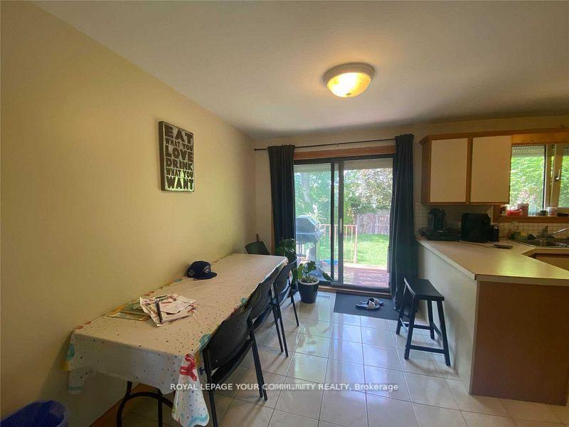 Photo 4 of Unit Main, 70 Chavender Place, Vaughan, West Woodbridge — HOMEH