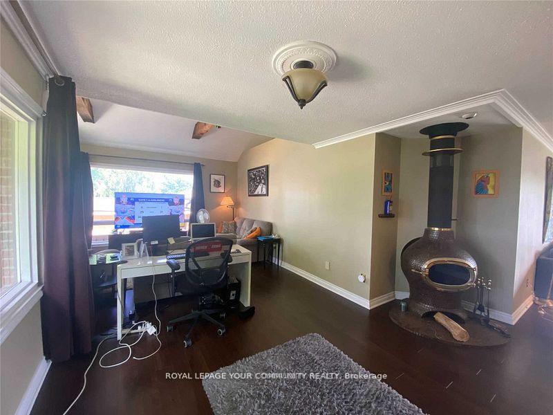 Photo 5 of Unit Main, 70 Chavender Place, Vaughan, West Woodbridge — HOMEH