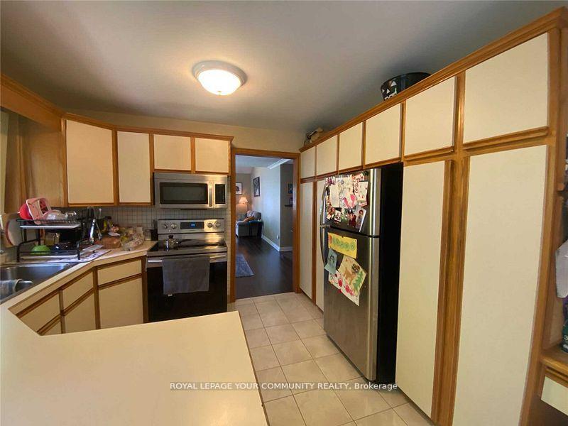 Photo 7 of Unit Main, 70 Chavender Place, Vaughan, West Woodbridge — HOMEH
