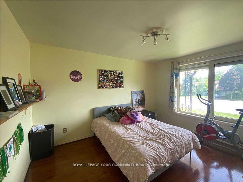 Photo 11 of Unit Main, 70 Chavender Place, Vaughan, West Woodbridge — HOMEH