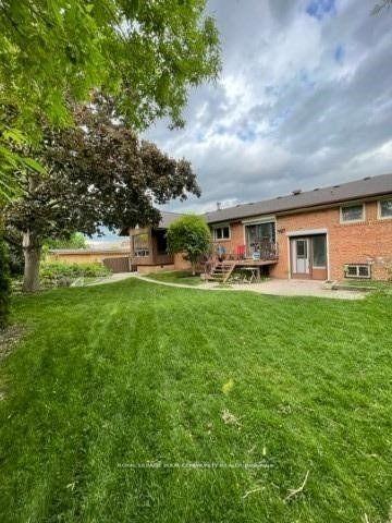 Photo 13 of Unit Main, 70 Chavender Place, Vaughan, West Woodbridge — HOMEH