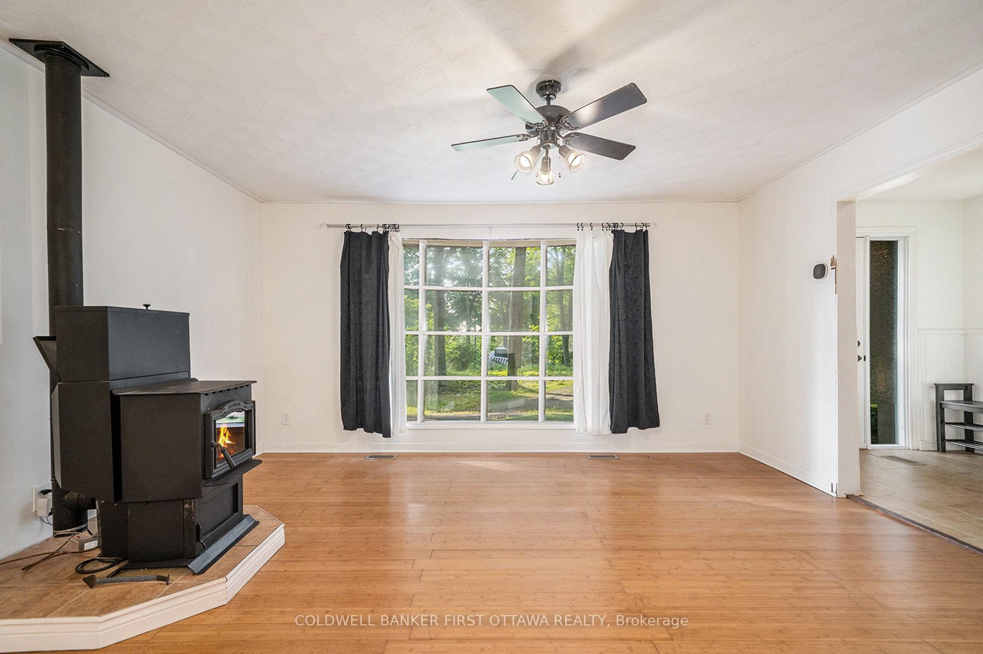 Photo 9 of 739 Scotch Corners Road, Beckwith, Beckwith Twp — HOMEH
