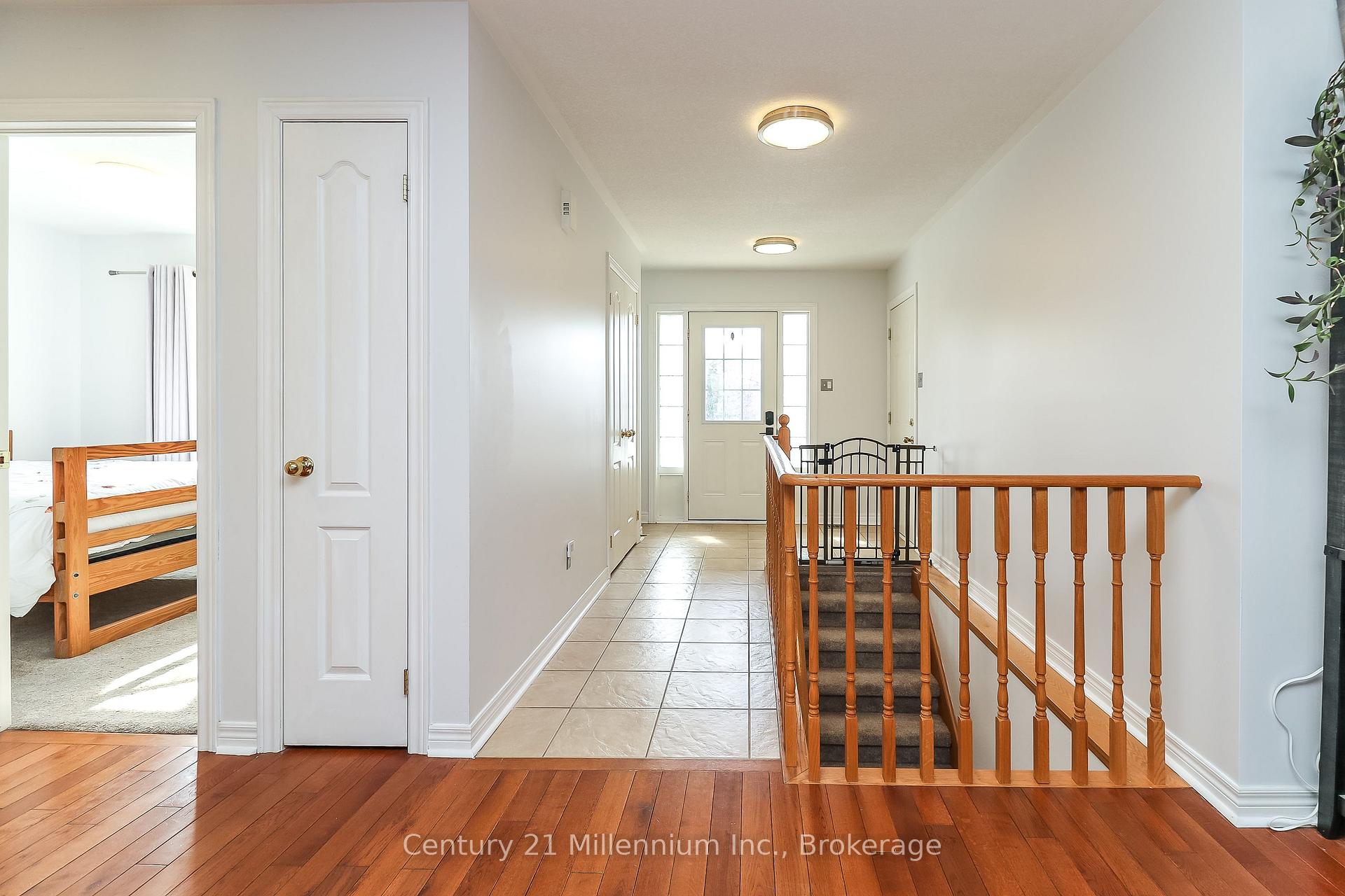 Photo 4 of 140 Constance Boulevard, Wasaga Beach — HOMEH