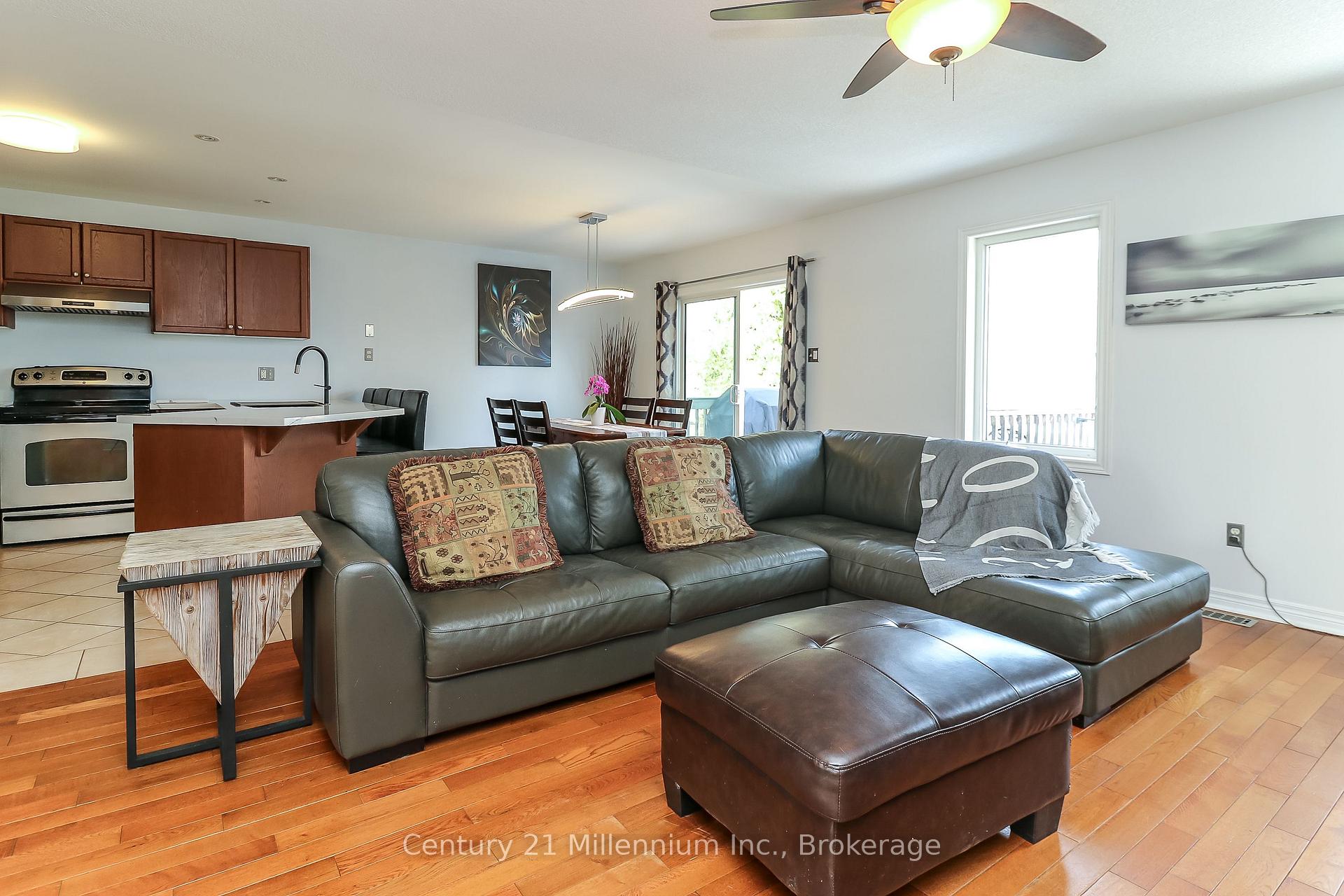 Photo 7 of 140 Constance Boulevard, Wasaga Beach — HOMEH