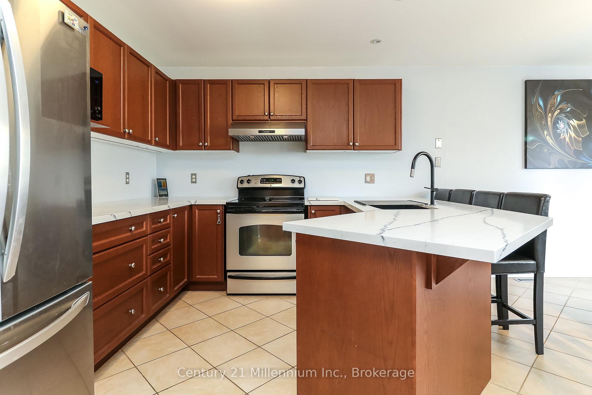 Photo 12 of 140 Constance Boulevard, Wasaga Beach — HOMEH
