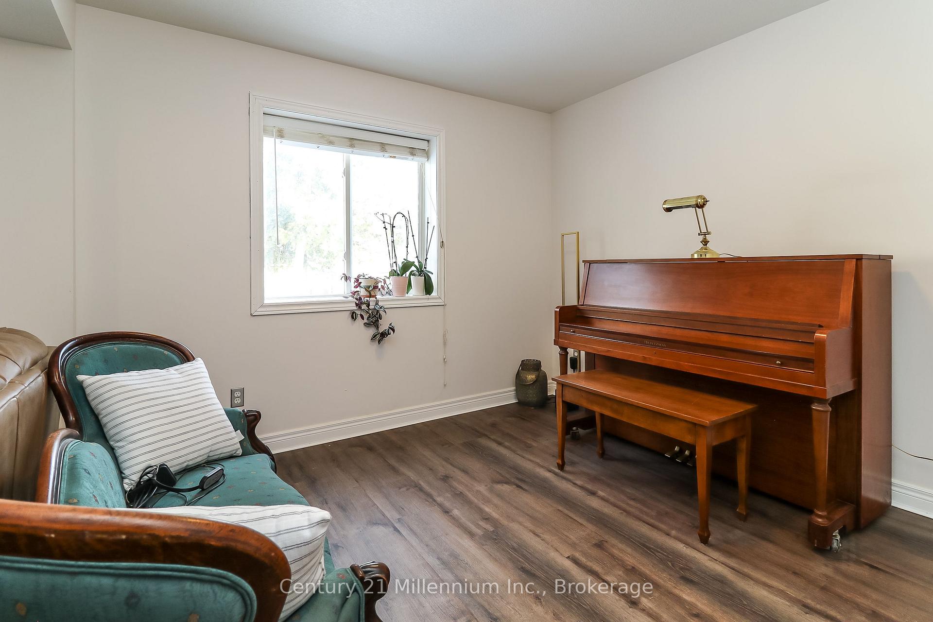Photo 23 of 140 Constance Boulevard, Wasaga Beach — HOMEH