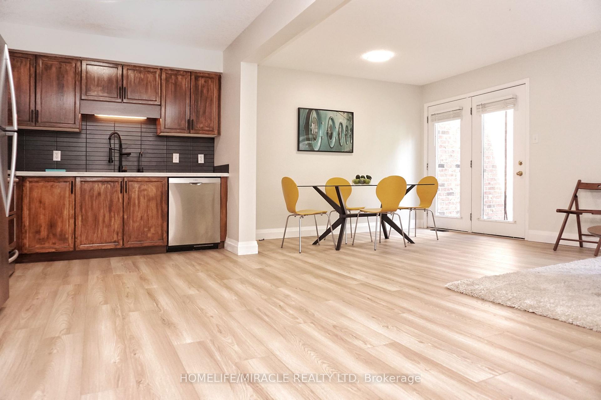Photo 11 of 470 Annapolis Court, Waterloo, Eastbridge — HOMEH