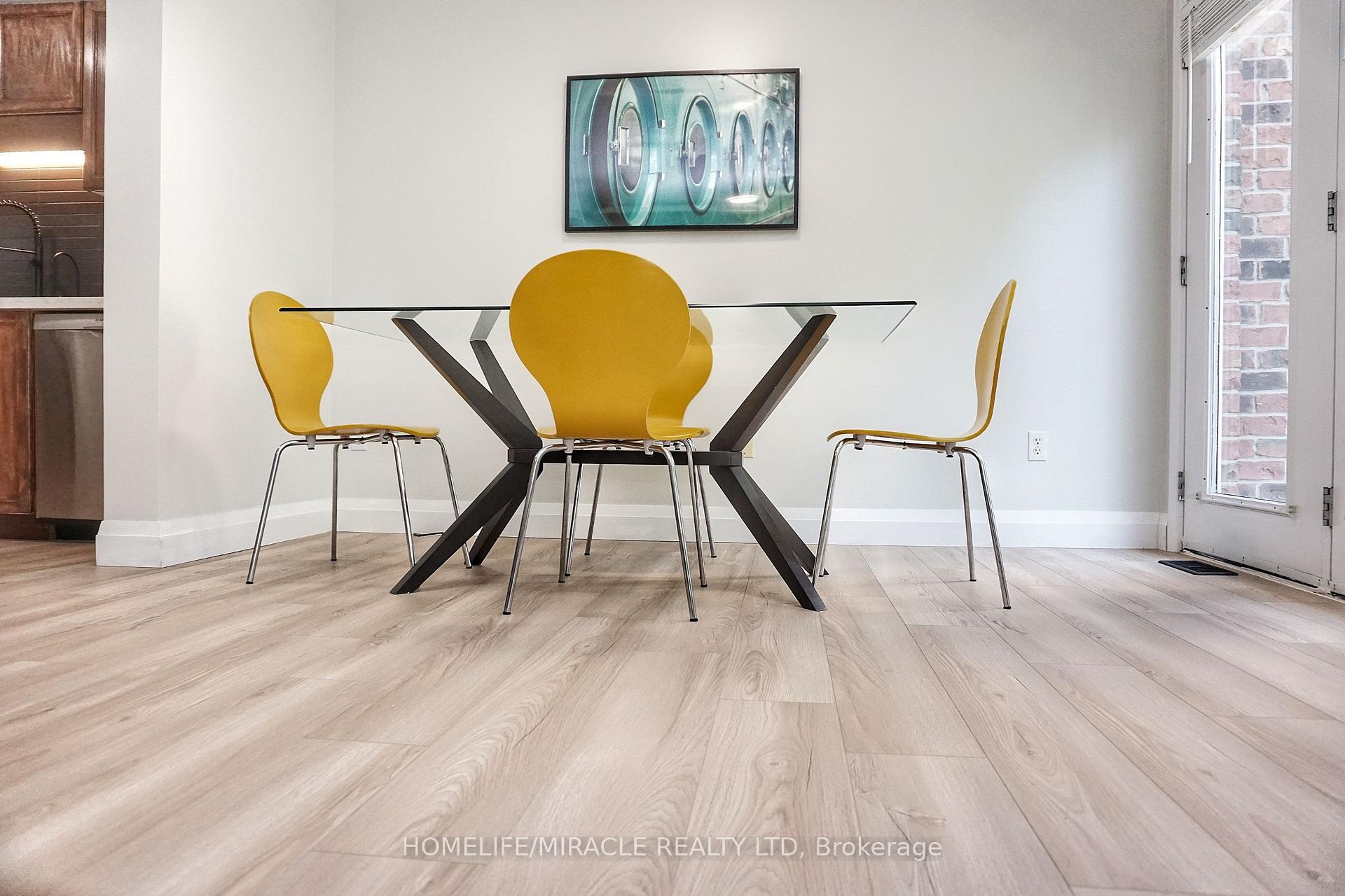 Photo 20 of 470 Annapolis Court, Waterloo, Eastbridge — HOMEH