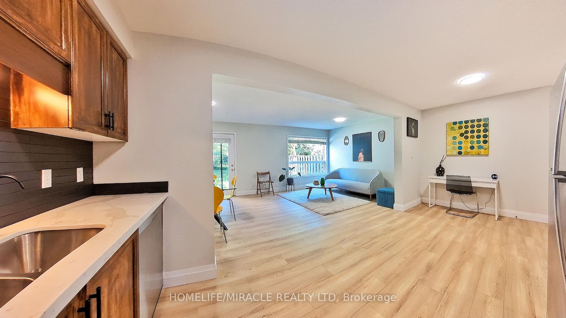 Photo 25 of 470 Annapolis Court, Waterloo, Eastbridge — HOMEH