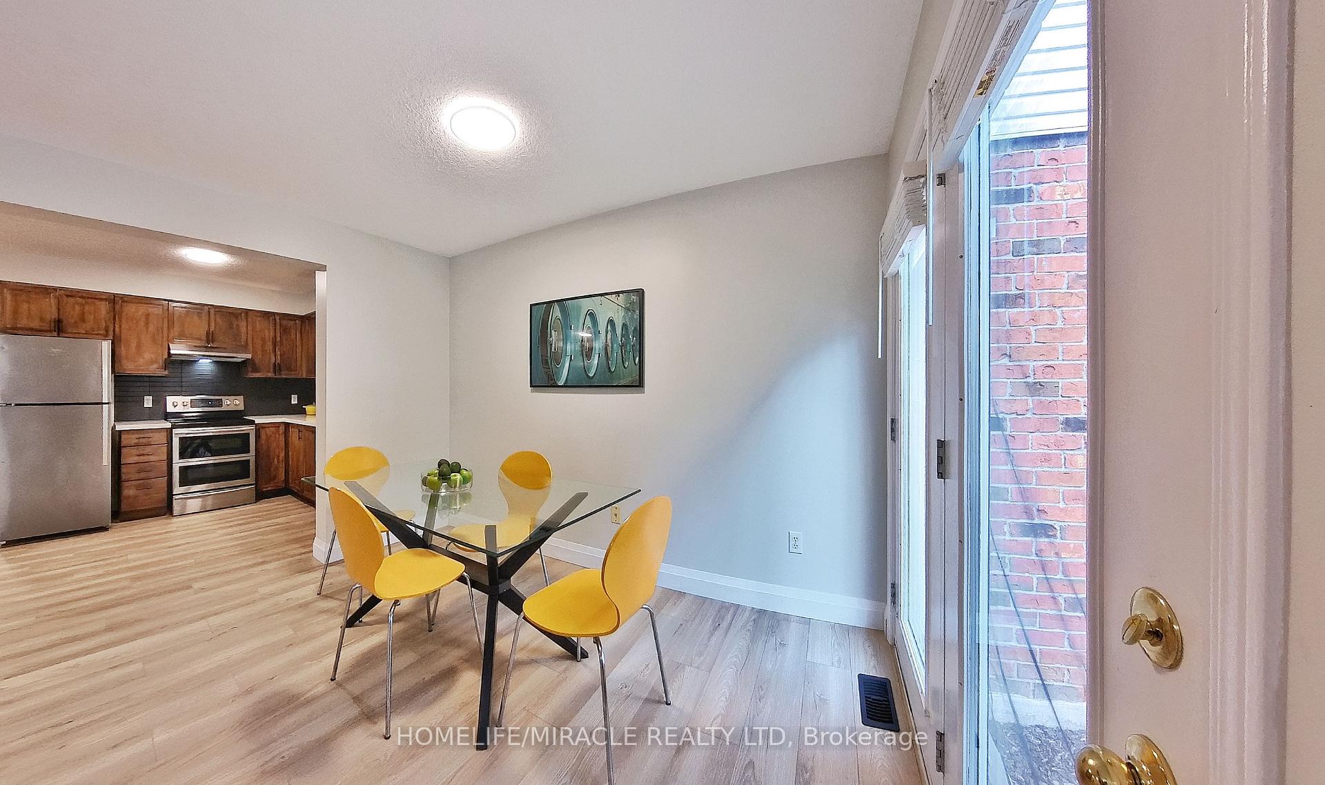 Photo 26 of 470 Annapolis Court, Waterloo, Eastbridge — HOMEH