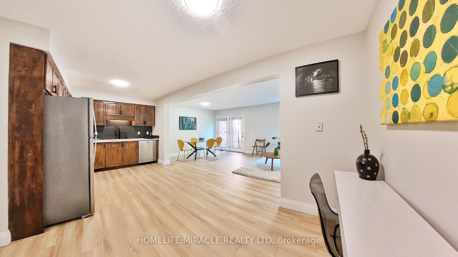 Photo 28 of 470 Annapolis Court, Waterloo, Eastbridge — HOMEH