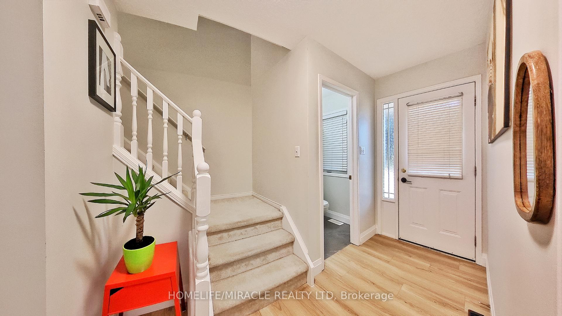Photo 30 of 470 Annapolis Court, Waterloo, Eastbridge — HOMEH
