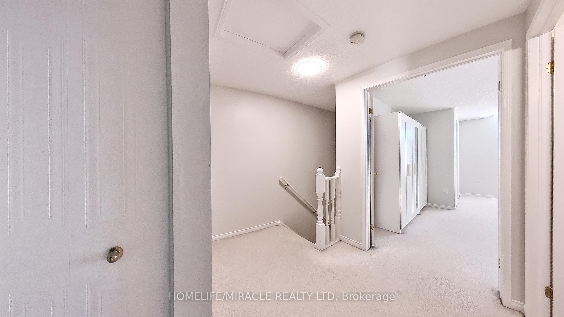 Photo 34 of 470 Annapolis Court, Waterloo, Eastbridge — HOMEH