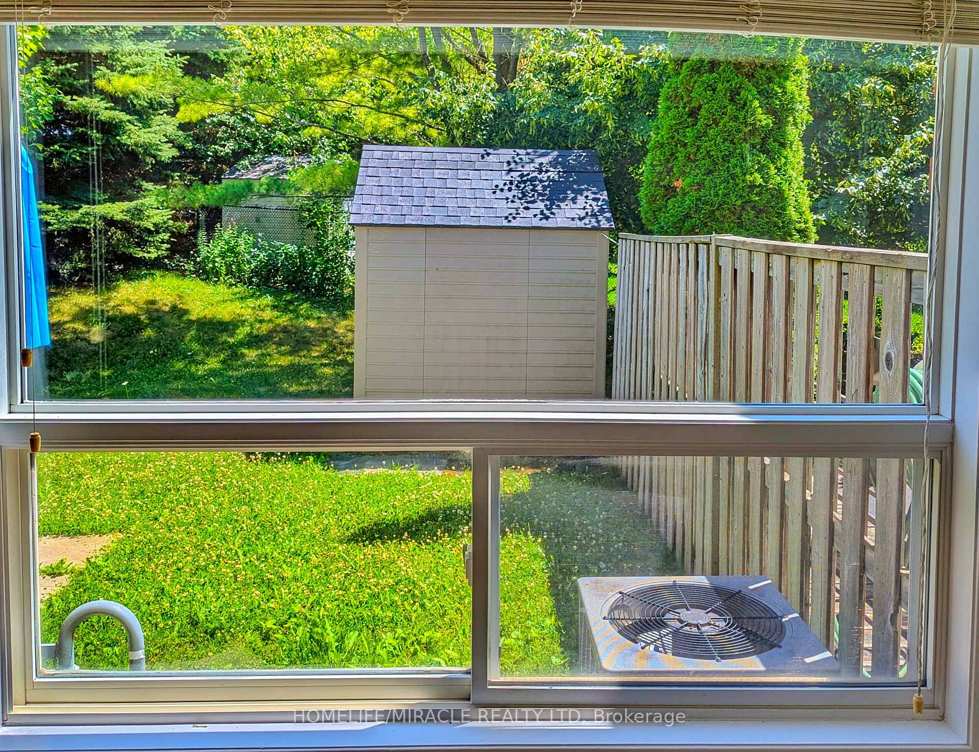 Photo 42 of 470 Annapolis Court, Waterloo, Eastbridge — HOMEH