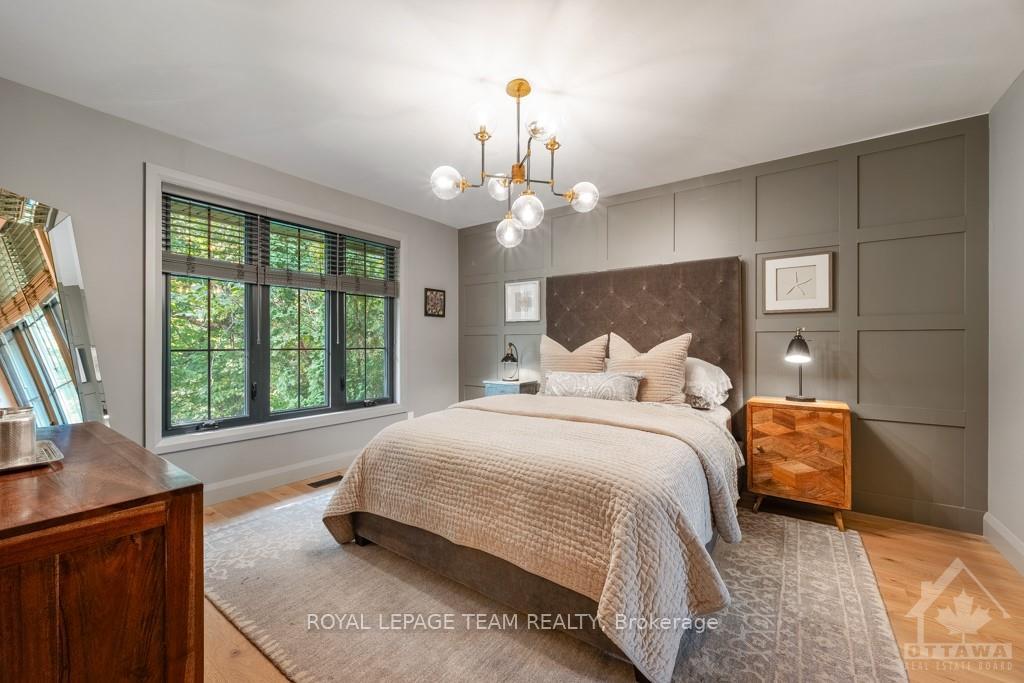 Photo 11 of 4794 Massey Lane, Ottawa, Rothwell Heights — HOMEH