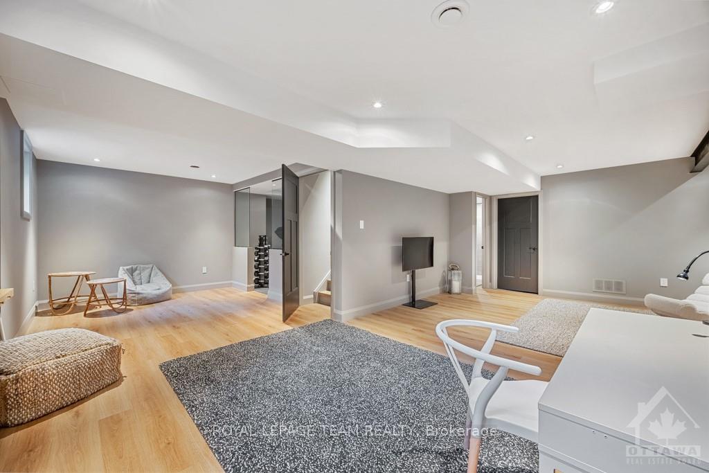 Photo 15 of 4794 Massey Lane, Ottawa, Rothwell Heights — HOMEH