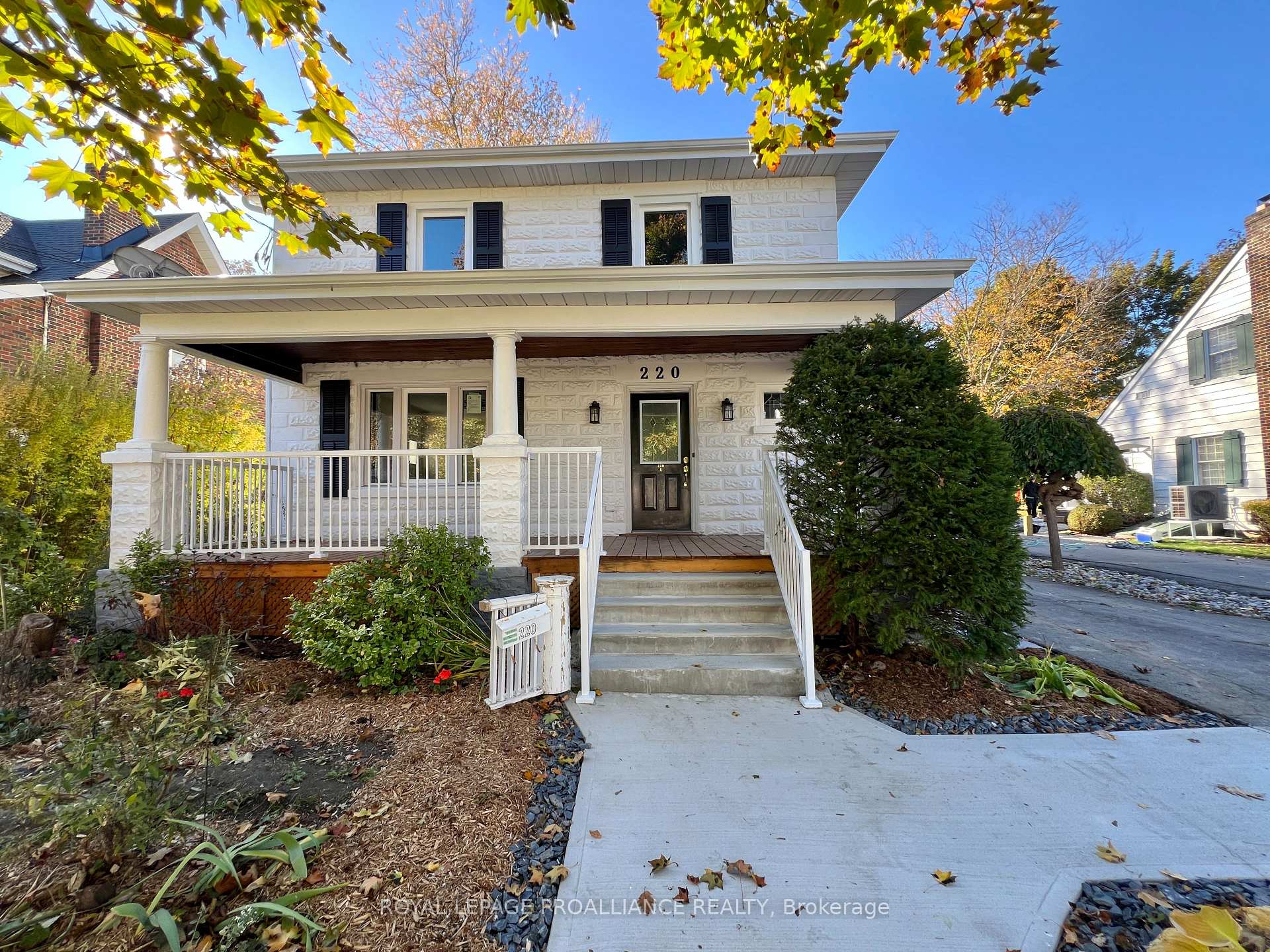 Front of Unit A, 220 Foster Avenue