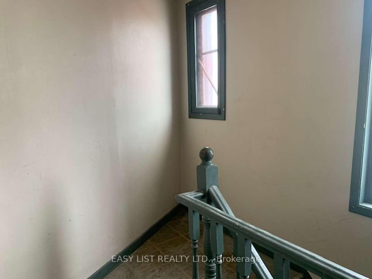 Photo 9 of 159 Eccles Street, Ottawa, West Centre Town — HOMEH