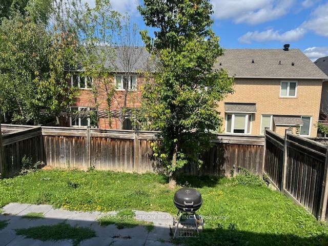 Photo 14 of Unit #Upper, 44 Lewis Honey Drive, Aurora, Bayview Northeast — HOMEH