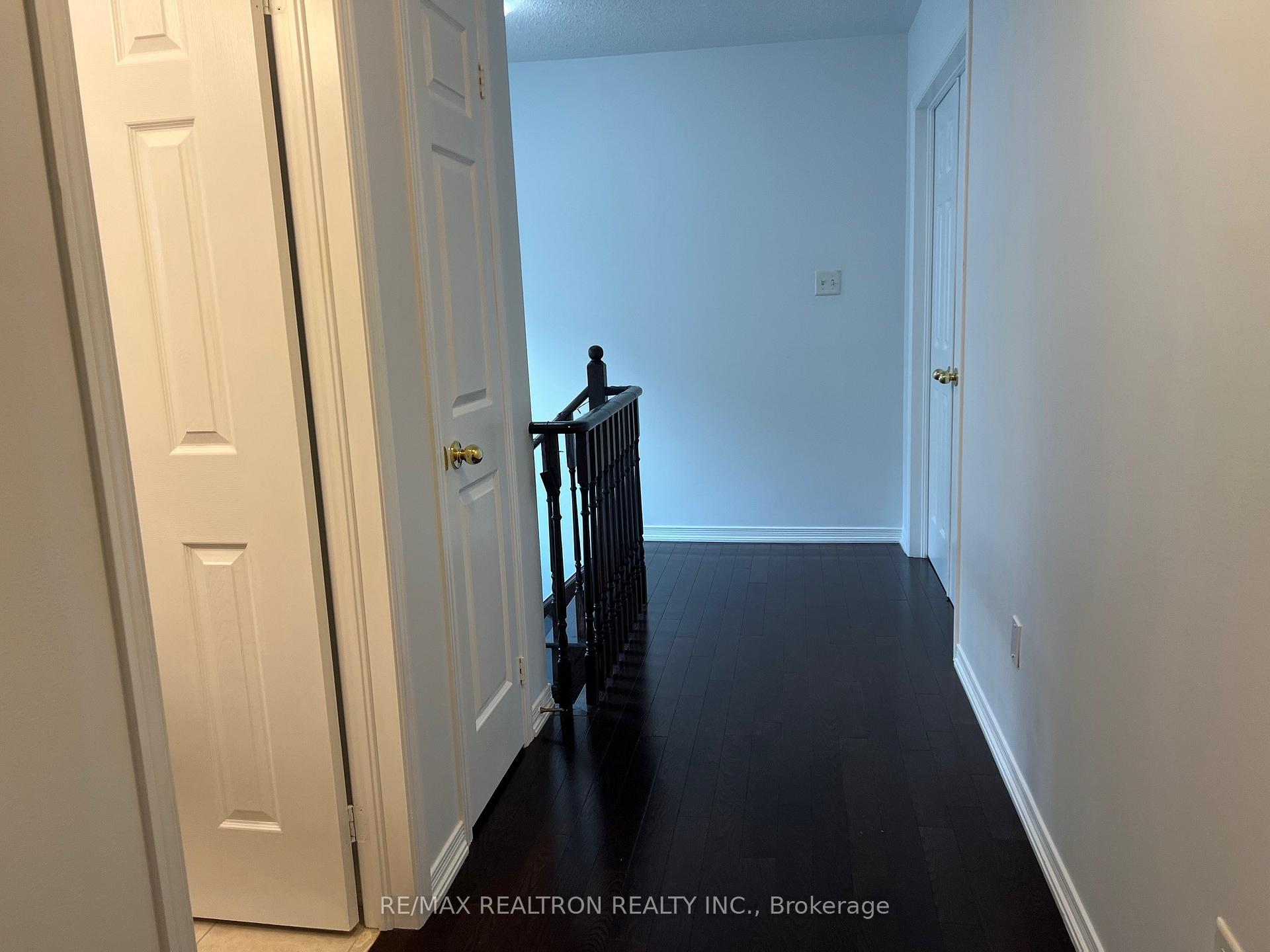 Photo 23 of Unit #Upper, 44 Lewis Honey Drive, Aurora, Bayview Northeast — HOMEH