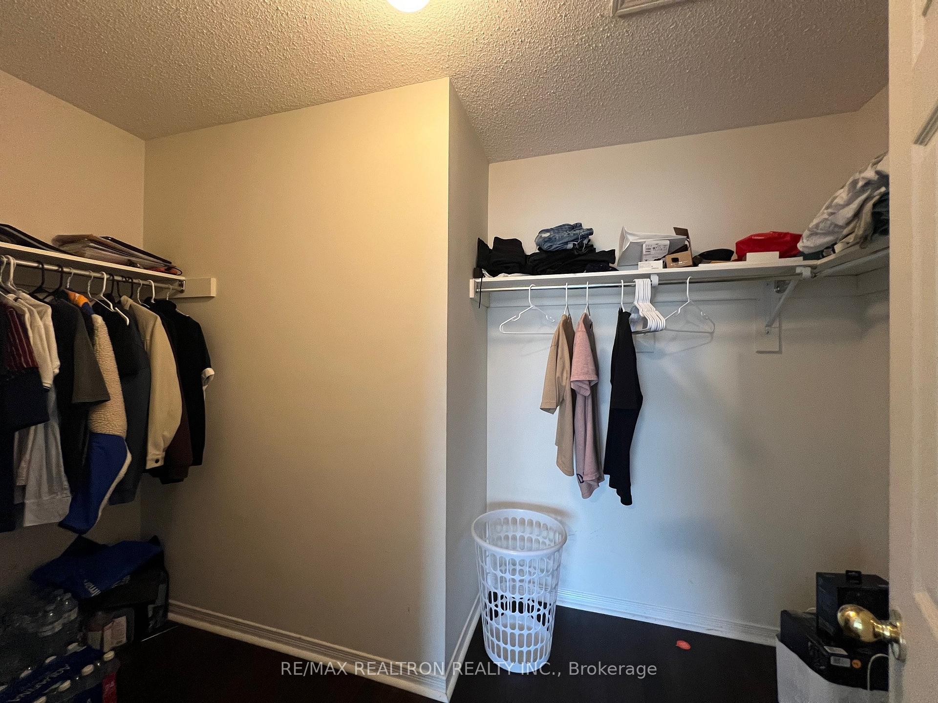 Photo 32 of Unit #Upper, 44 Lewis Honey Drive, Aurora, Bayview Northeast — HOMEH