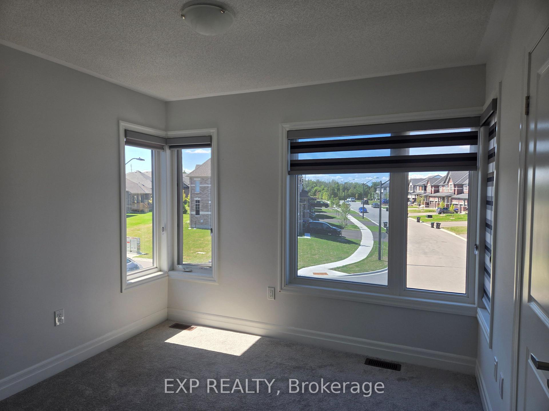 Photo 12 of 10 Nicort Road, Wasaga Beach — HOMEH