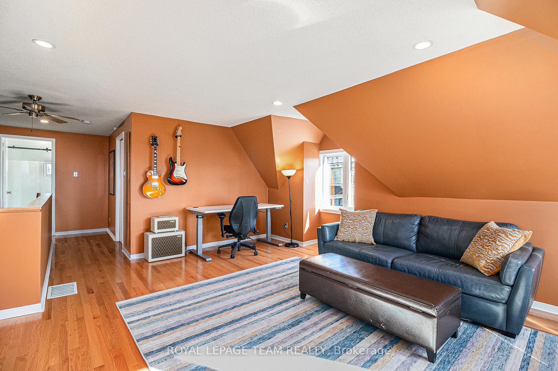 Photo 14 of 119 Elm Street, Ottawa, West Centre Town — HOMEH