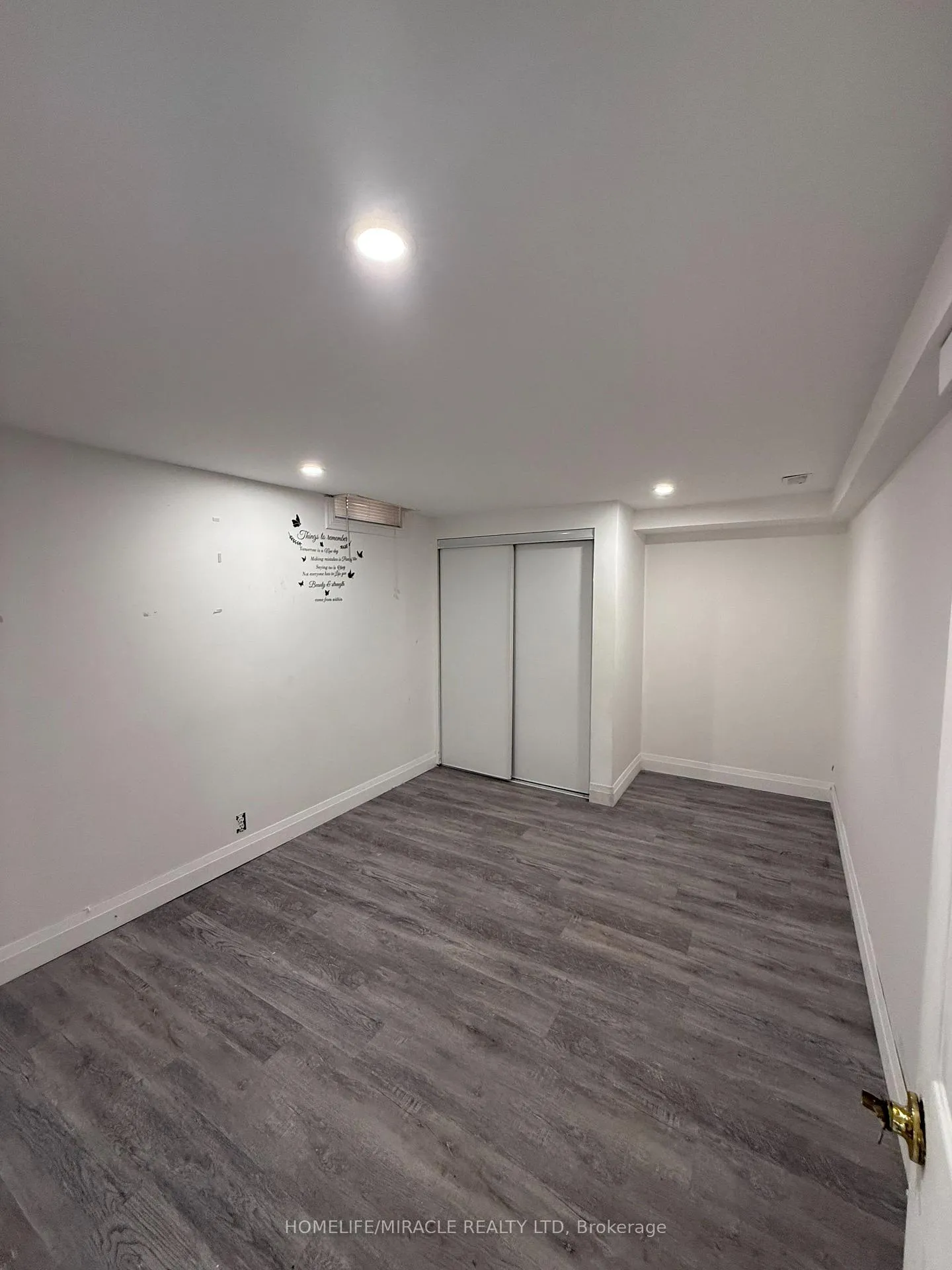 Photo 21 of 44 Knapton Avenue, Ajax, Central — HOMEH