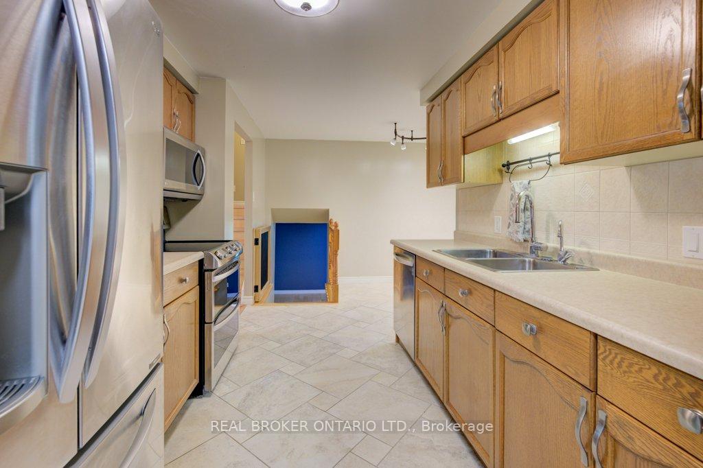 Photo 14 of 259 Newport Place, Waterloo — HOMEH