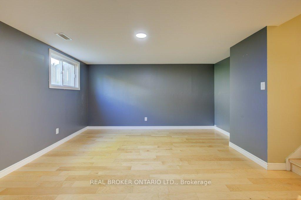Photo 21 of 259 Newport Place, Waterloo — HOMEH
