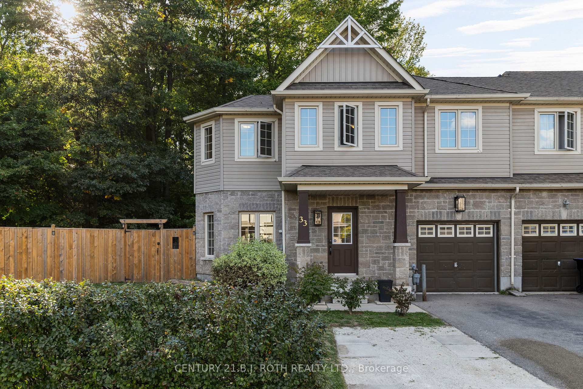 Front of 33 Arcadia Road