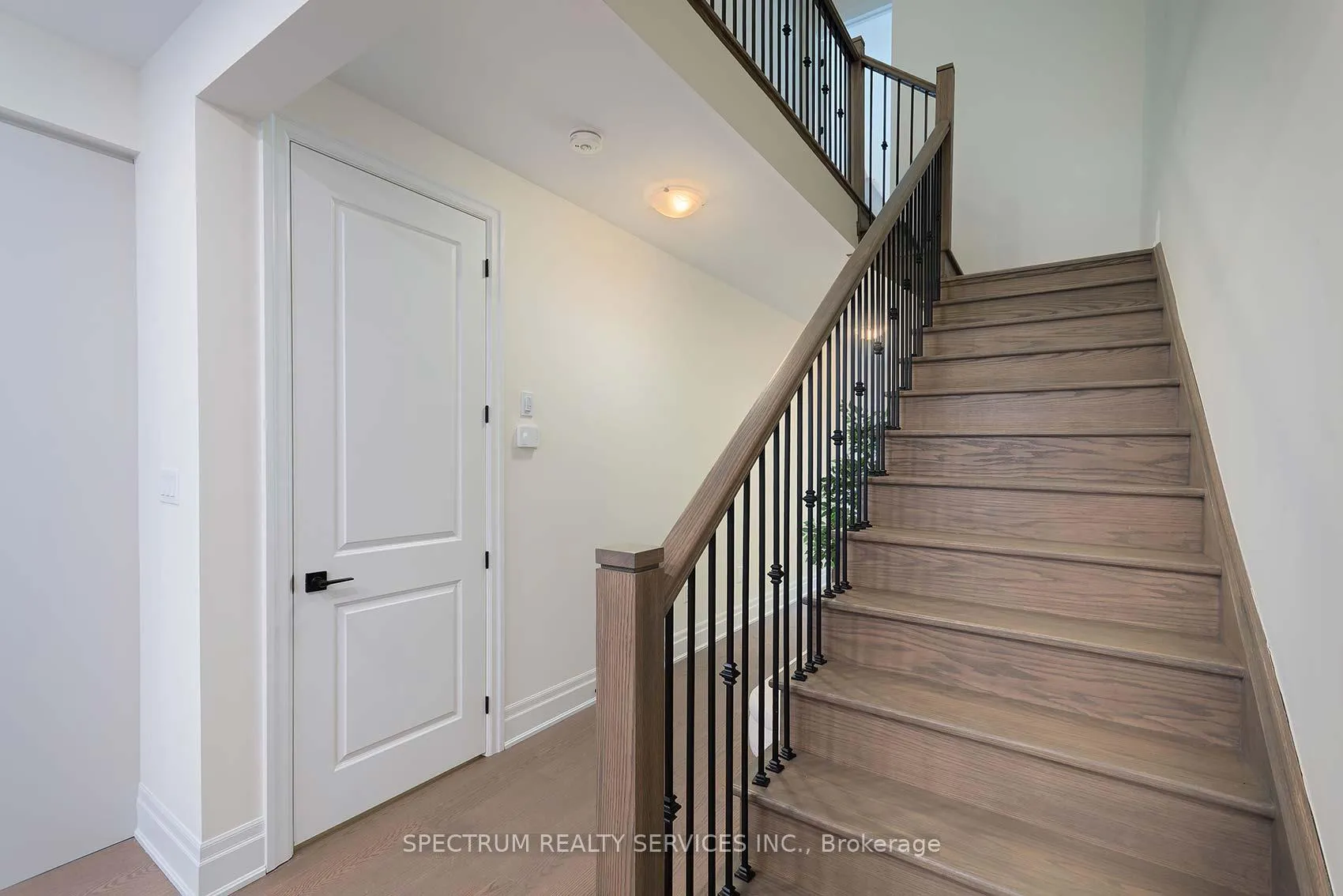 Photo 23 of 203 Grand Trunk Avenue, Vaughan, Patterson — HOMEH