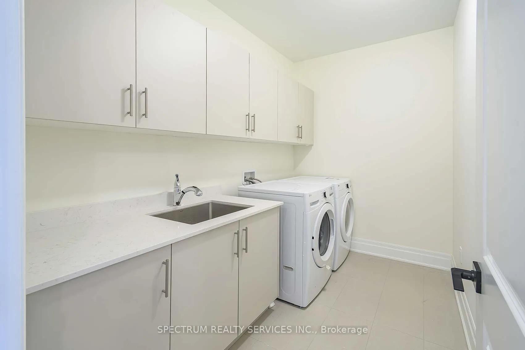 Photo 38 of 203 Grand Trunk Avenue, Vaughan, Patterson — HOMEH