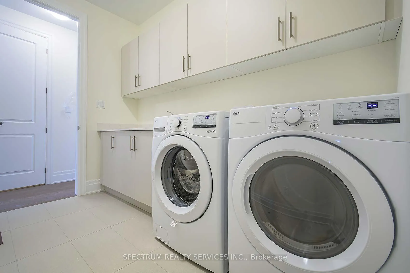 Photo 39 of 203 Grand Trunk Avenue, Vaughan, Patterson — HOMEH