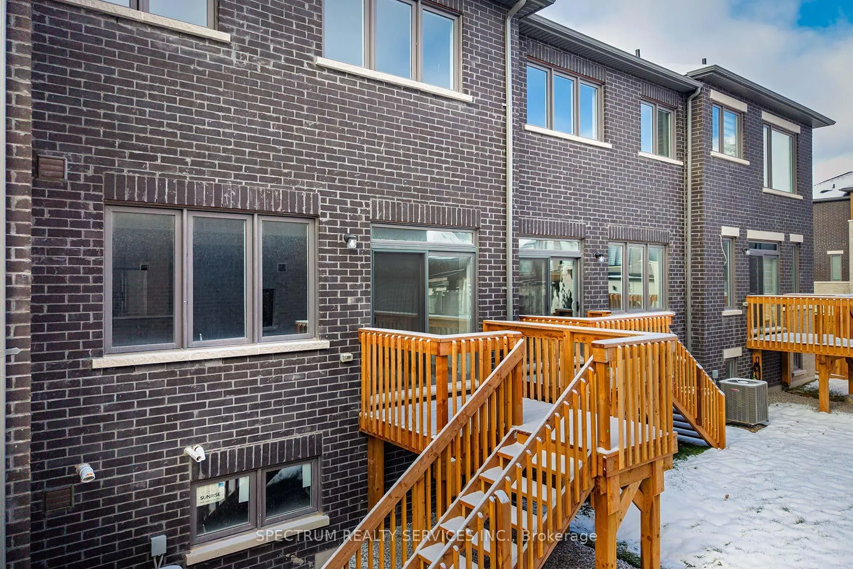 Photo 44 of 203 Grand Trunk Avenue, Vaughan, Patterson — HOMEH