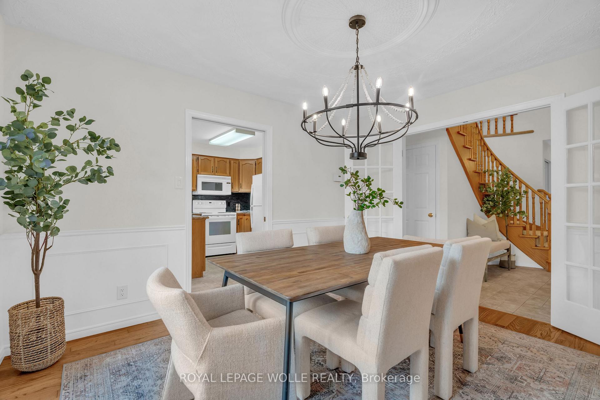 Photo 11 of 89 Valley Ridge Crescent, Waterloo — HOMEH